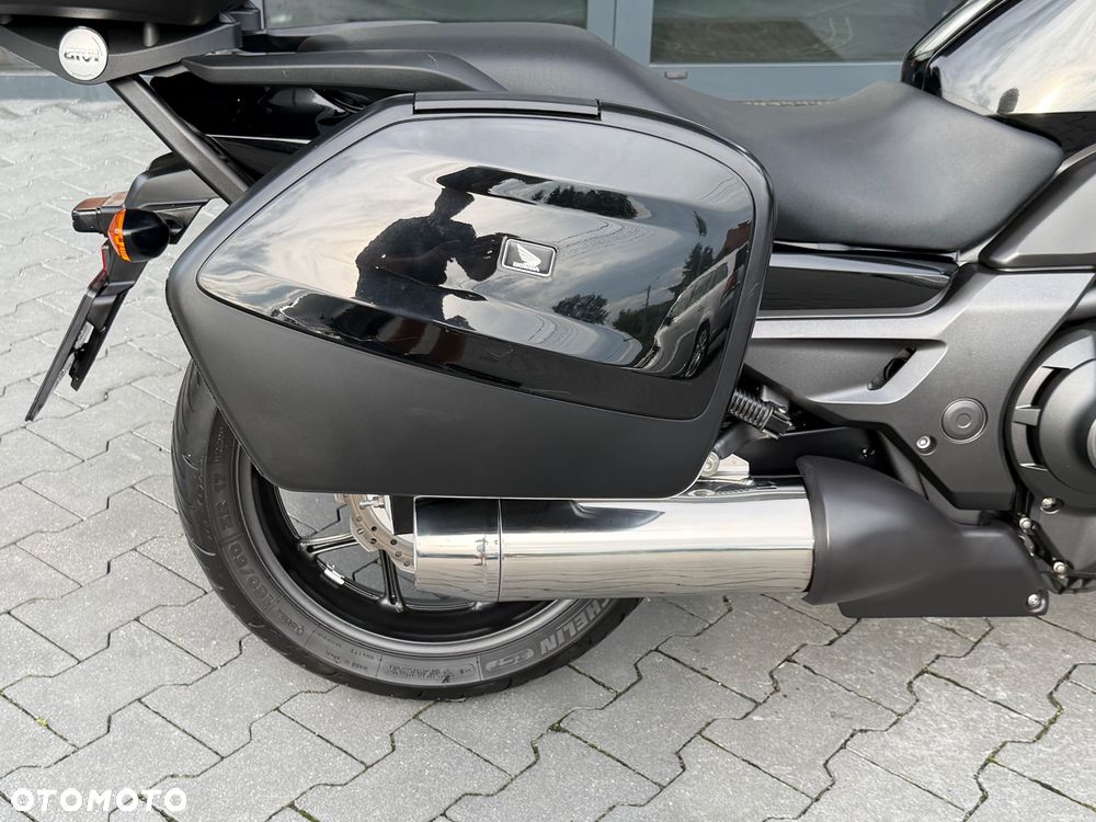Honda CTX - 6