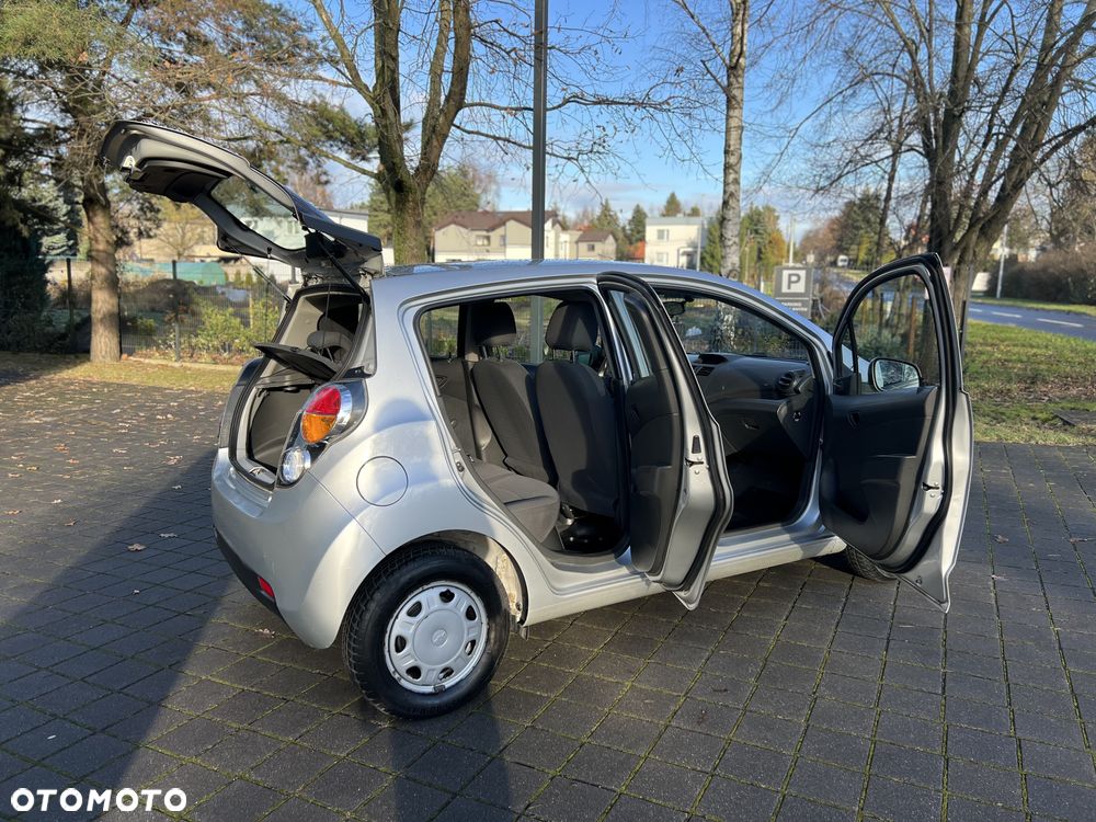 Chevrolet Spark 1.0 LS - 10