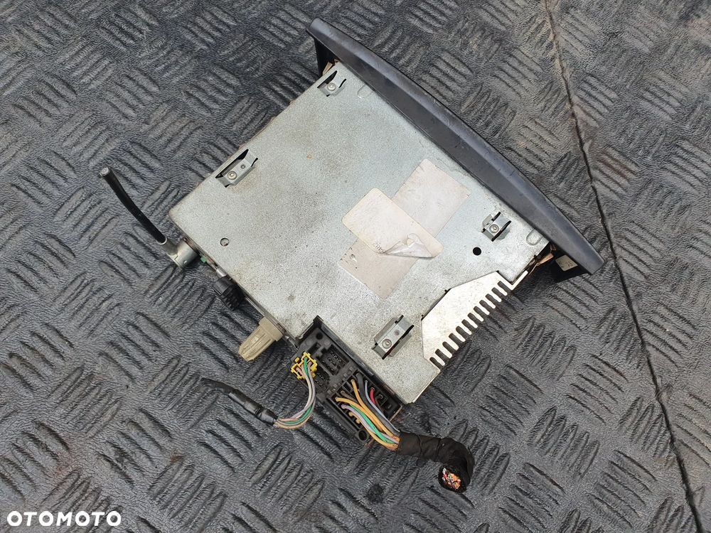 Renault Laguna II 2006 LIFT Stacja multimedialna 8200483748 RADIO SAMOCHODOWE - 2