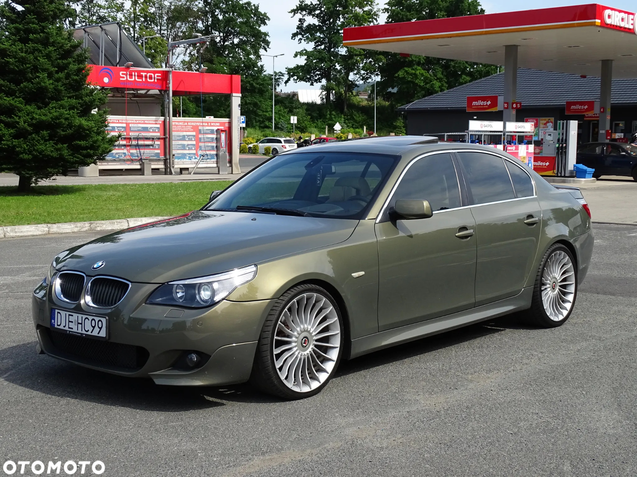 BMW Seria 5 525d Touring - 3