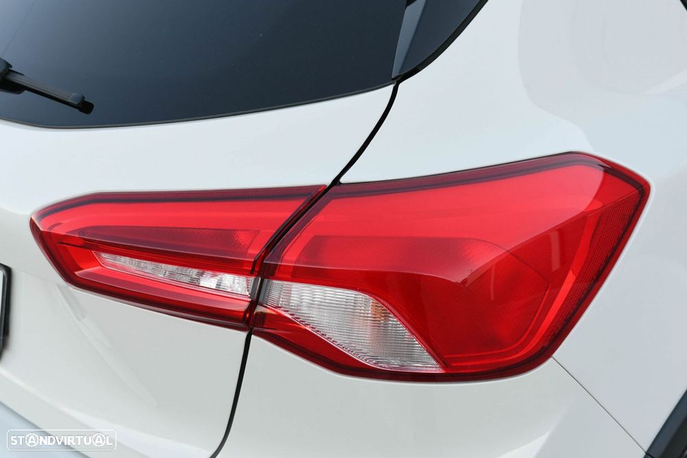 Ford Focus 1.0 EcoBoost Active X - 37