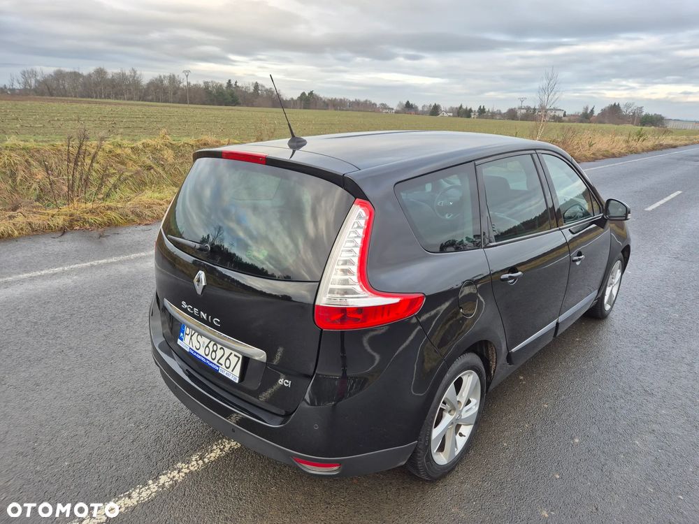 Renault Grand Scenic Energy dCi 130 Start & Stop Euro 6 Bose Edition - 11