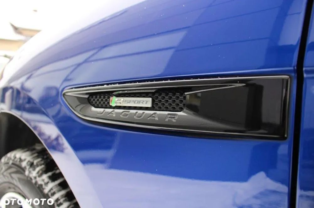 Jaguar F-Pace 2.0 i4D AWD R-Sport - 9