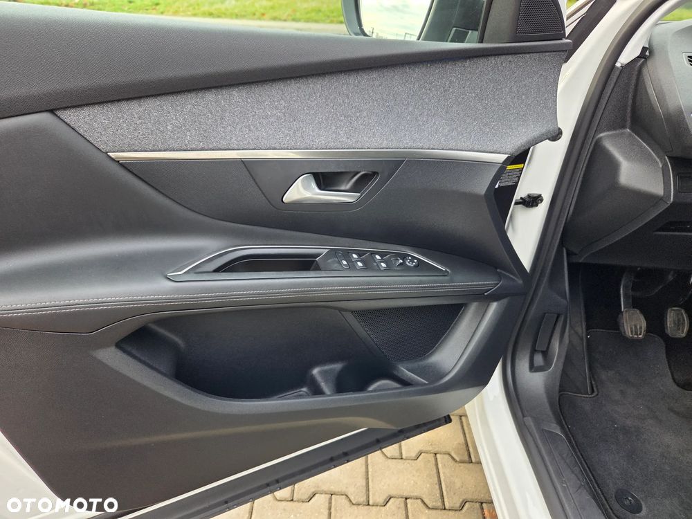 Peugeot 3008 1.5 BlueHDi Road Trip S&S - 12