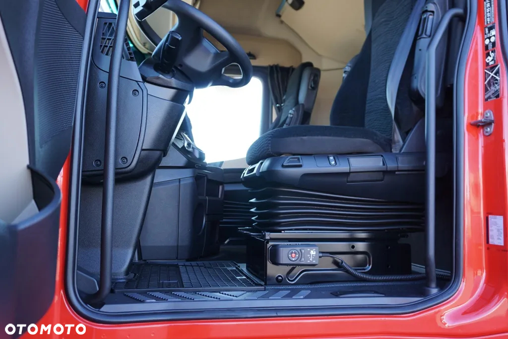 Mercedes-Benz / ACTROS / 2545 / ACC / E 6 / MP 5 / ZESTAW PRZESTRZENNY / OŚ SKRĘTNA - 28