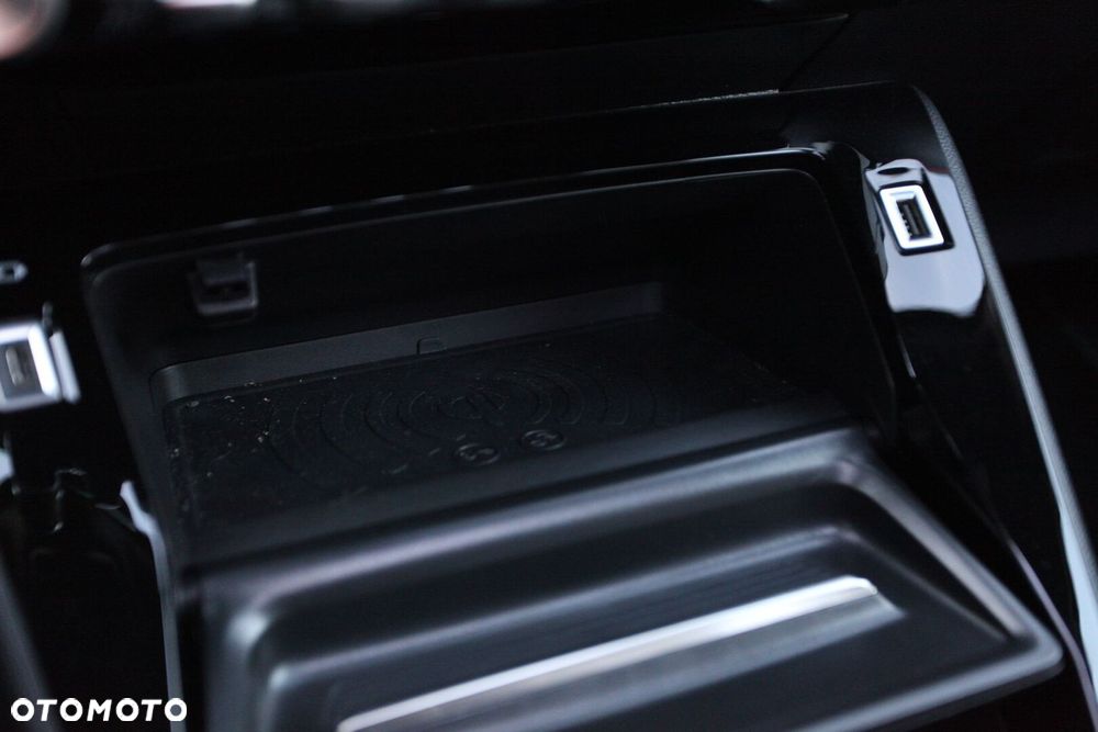 Peugeot 2008 1.2 PureTech GT Line S&S EAT8 - 17