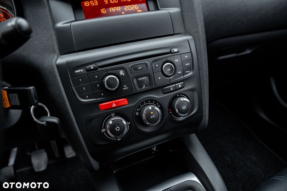 Citroën C4 e-HDi 110 Selection - 29