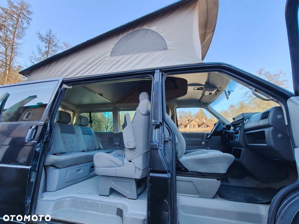 Volkswagen Multivan - 25