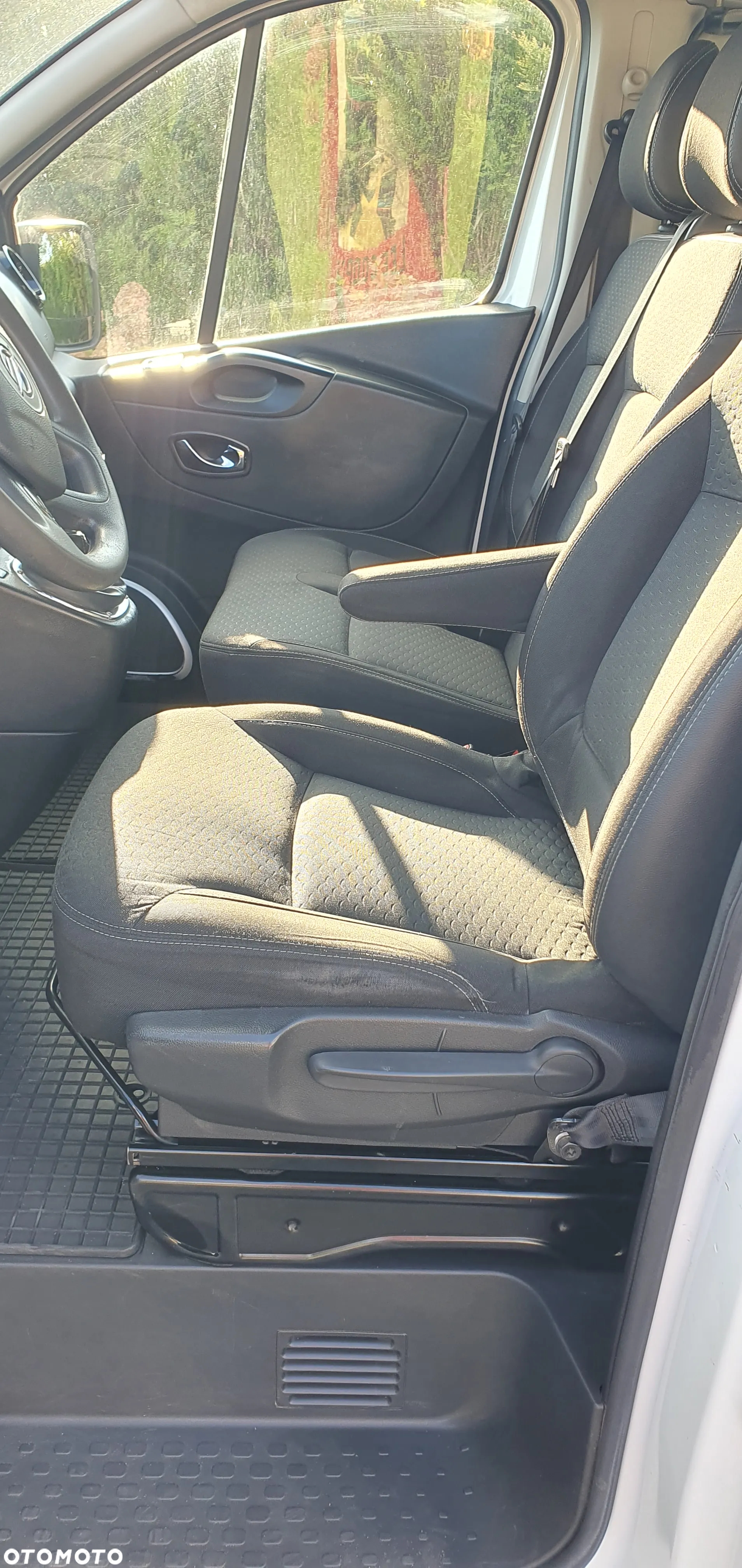 Opel Vivaro - 7