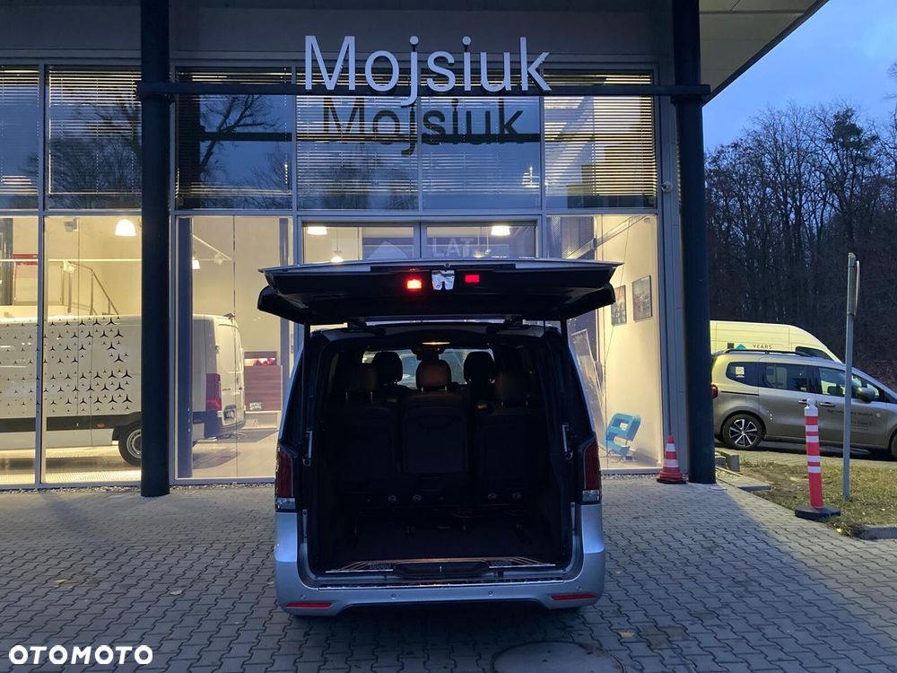 Mercedes-Benz EQV - 12