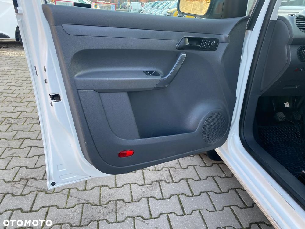 Volkswagen CADDY - 12