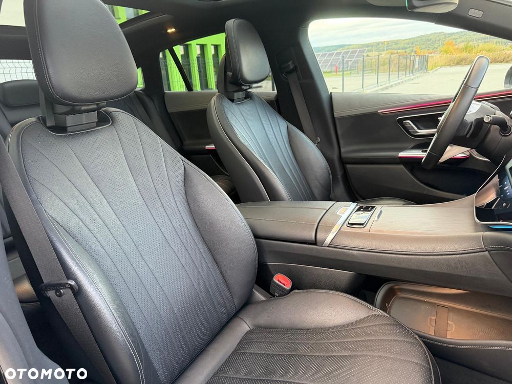 Mercedes-Benz EQE 350 4Matic Edition Electric Art - 11