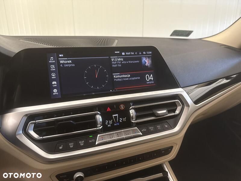 BMW Seria 3 318i - 17