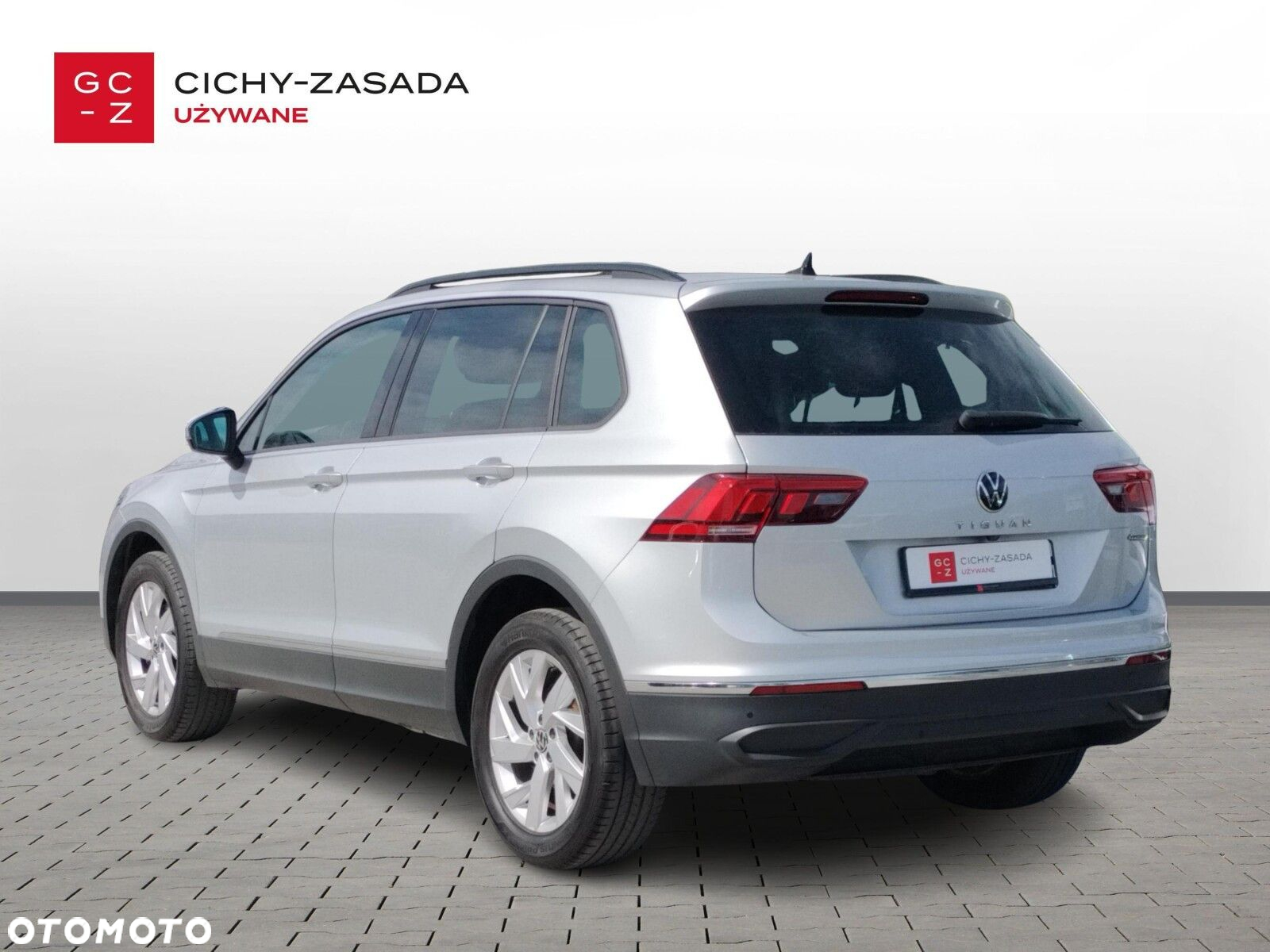 Volkswagen Tiguan - 3