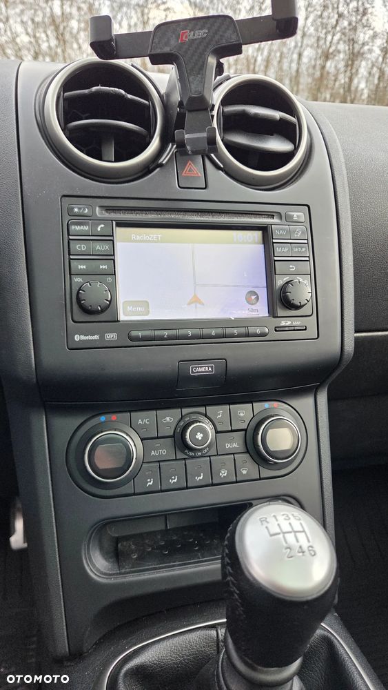 Nissan Qashqai 1.6 DCi TEKNA - 19