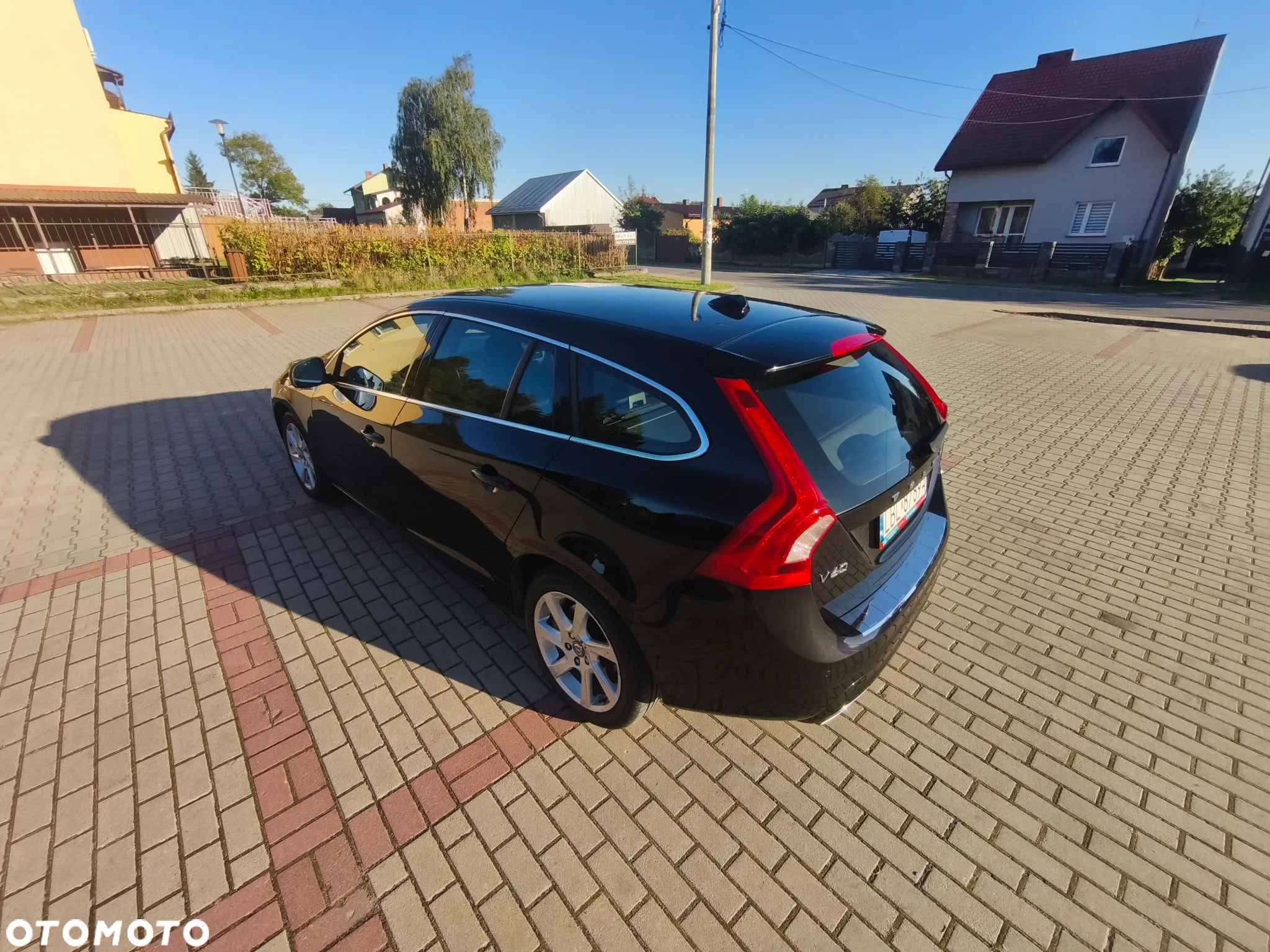 Volvo V60 D4 Drive-E Momentum - 4