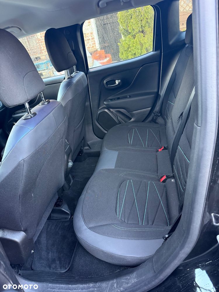 Jeep Renegade 1.3 T-GDI 4xe Automatik Altitude - 9