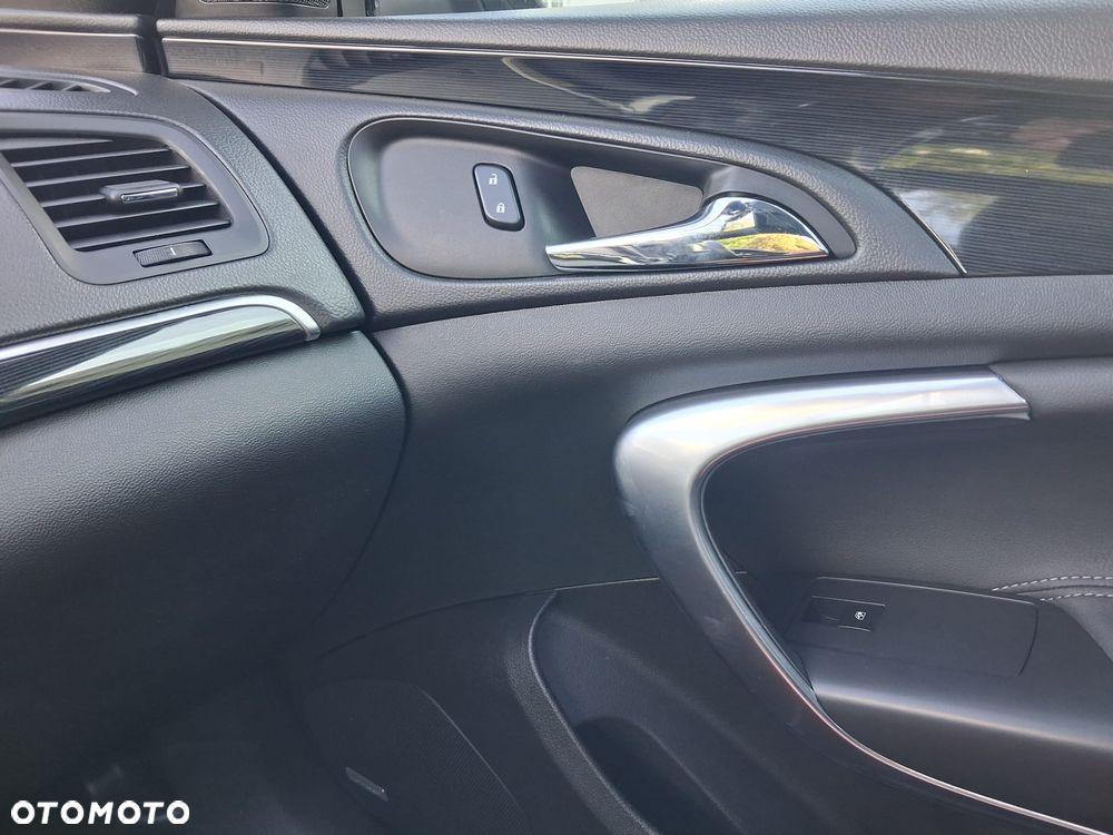 Opel Insignia - 38