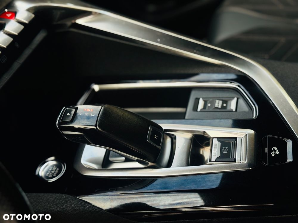Peugeot 5008 2.0 BlueHDi GT S&S EAT8 - 16