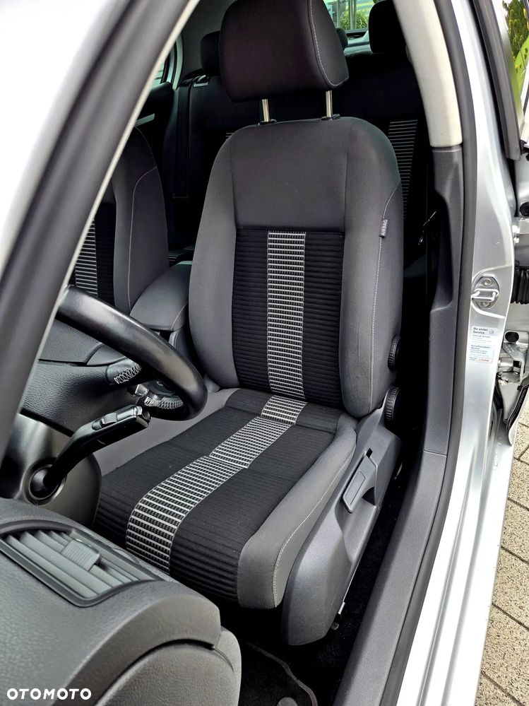 Volkswagen Golf - 16