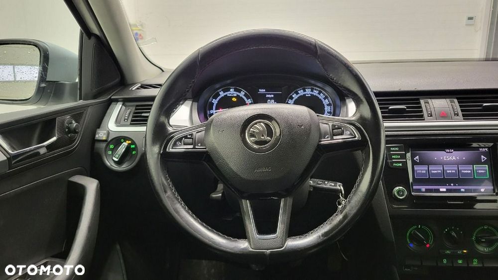 Skoda RAPID - 14
