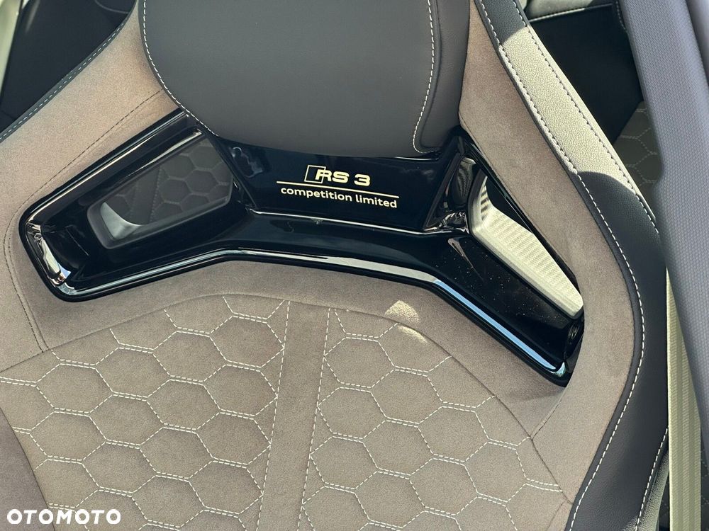Audi RS3 Limousine - 20