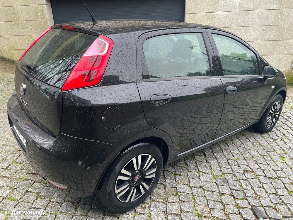 Fiat Grande Punto - 10