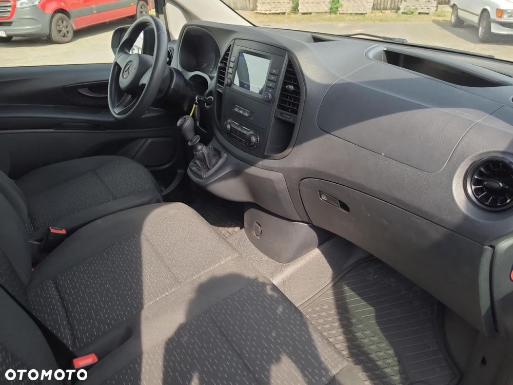 Mercedes-Benz Vito - 13