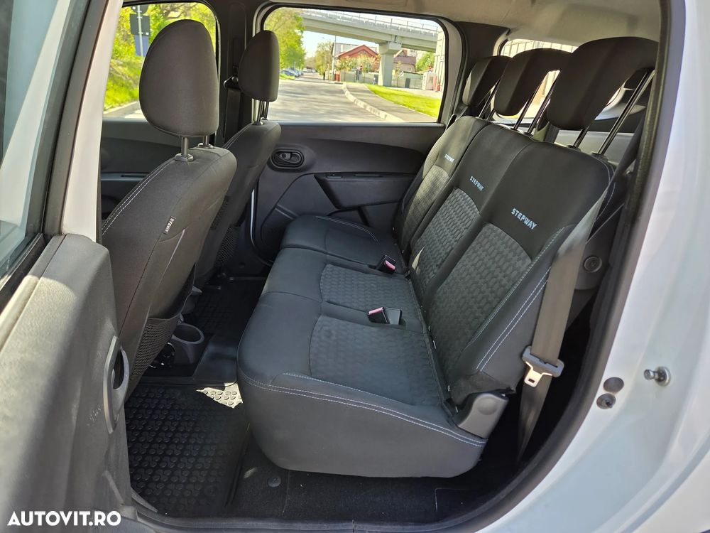 Dacia Lodgy TCe 115 Stepway - 27