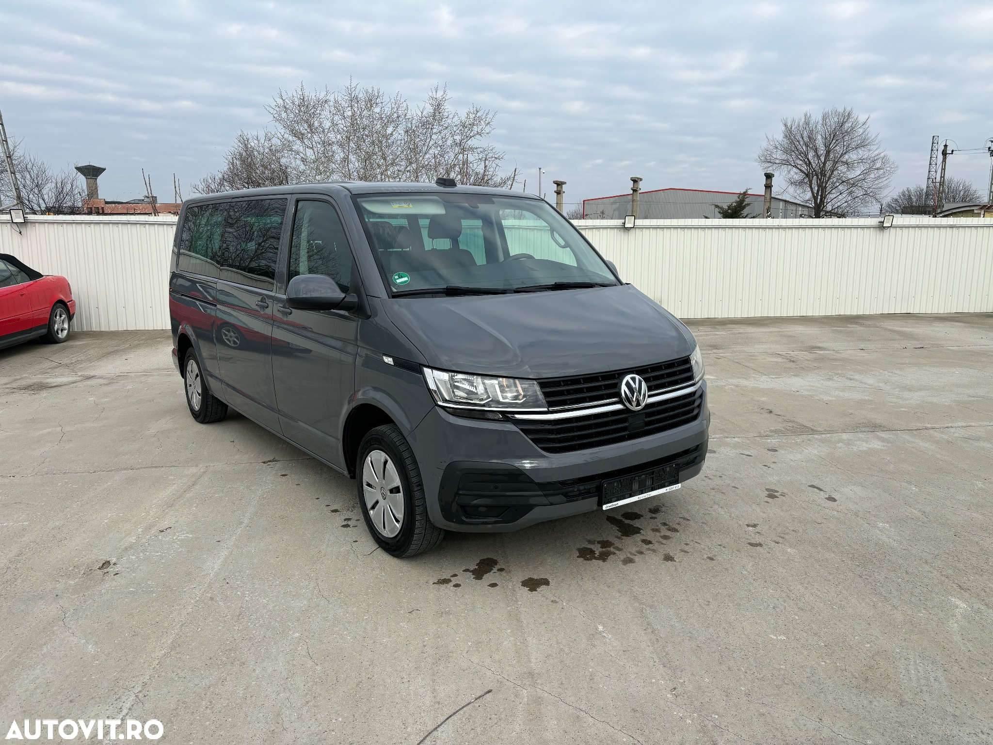 Volkswagen Transporter Kombi T6.1 2.0 TDI 81 kW KR - 2