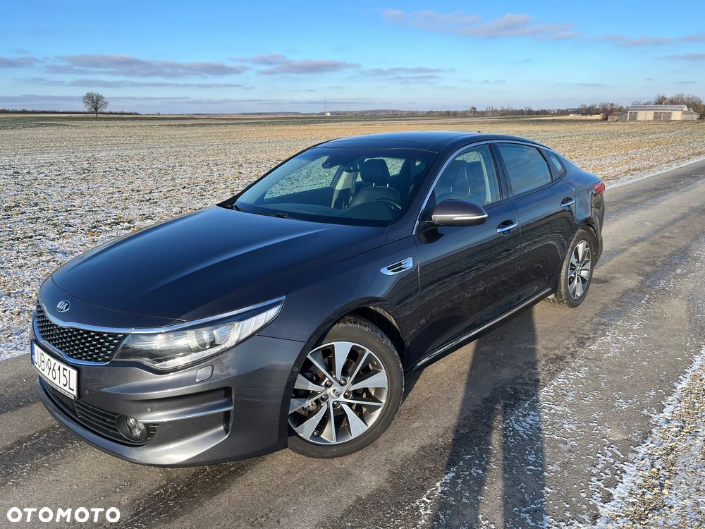 Kia Optima 1.7 CRDI XL DCT - 24