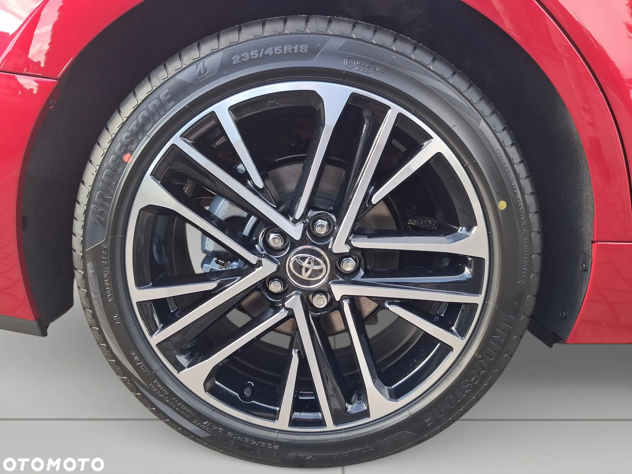 Toyota Camry 2.5 Hybrid Dynamic Force Executive e-CVT - 38