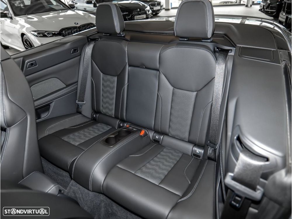 BMW M4 Competition xDrive - 8