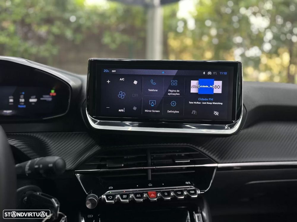 Peugeot 2008 1.2 Hybrid Allure e-DCS6 - 18