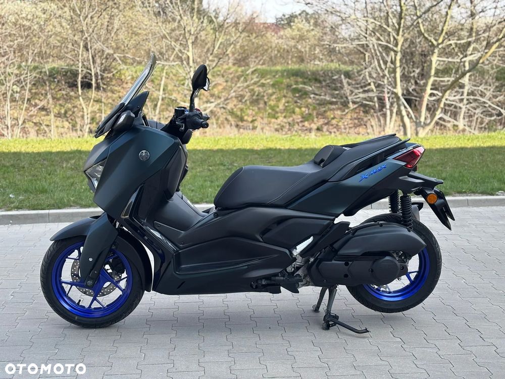 Yamaha X-max - 4