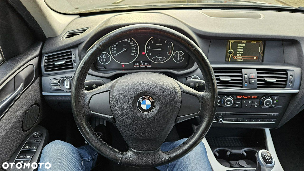 BMW X3 xDrive20d - 28