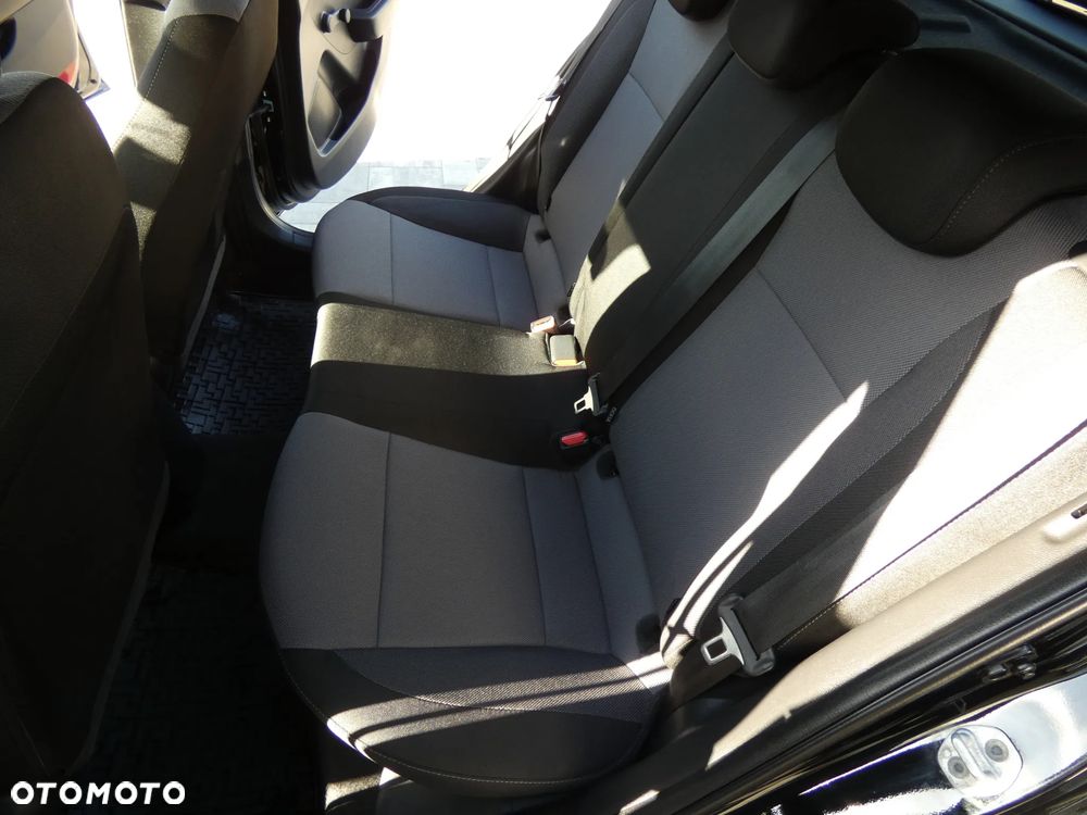 Hyundai i20 1.2 Passion Plus - 30