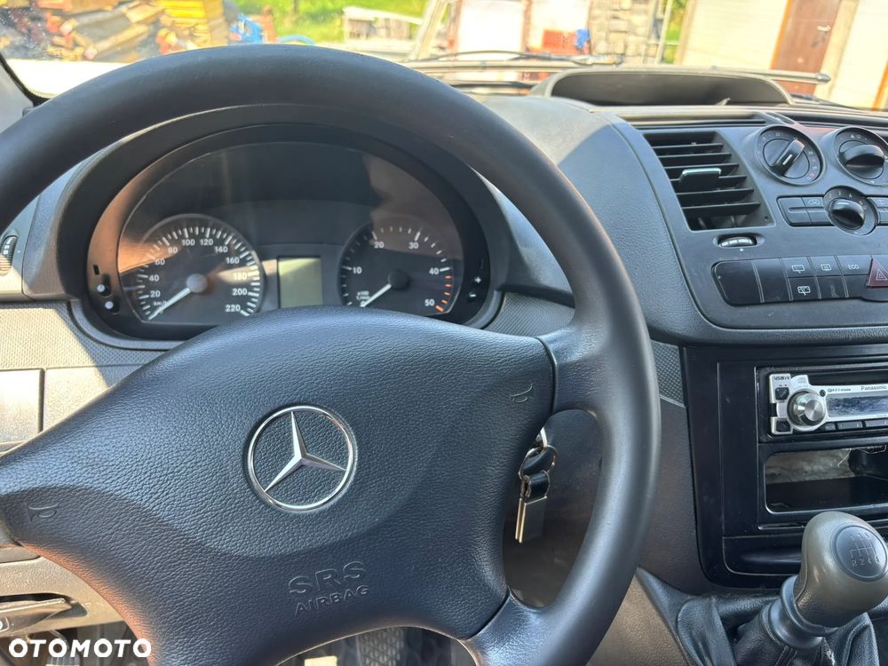 Mercedes-Benz Vito Crew 639.703 - 13