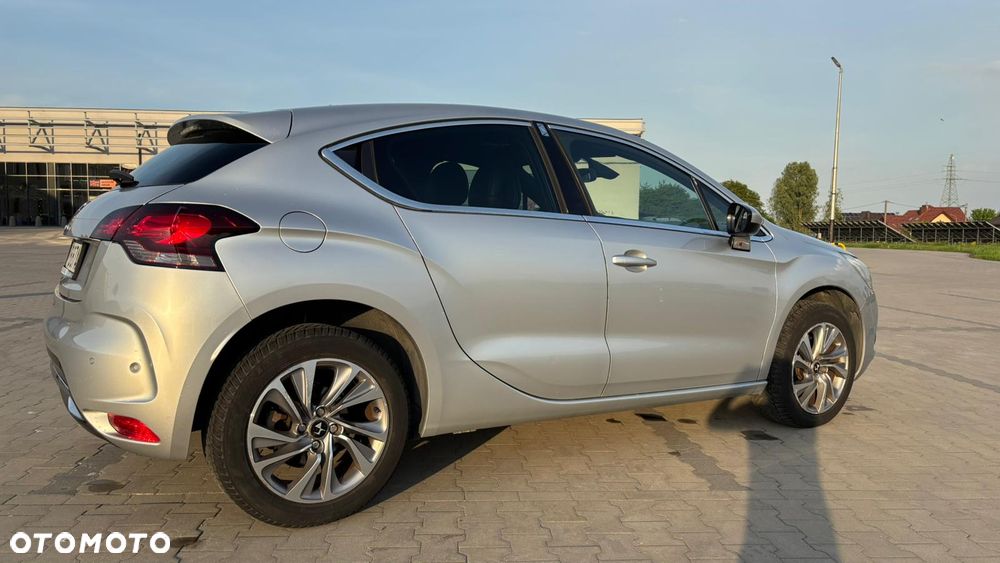 Citroën DS4 1.6 THP SoChic - 7