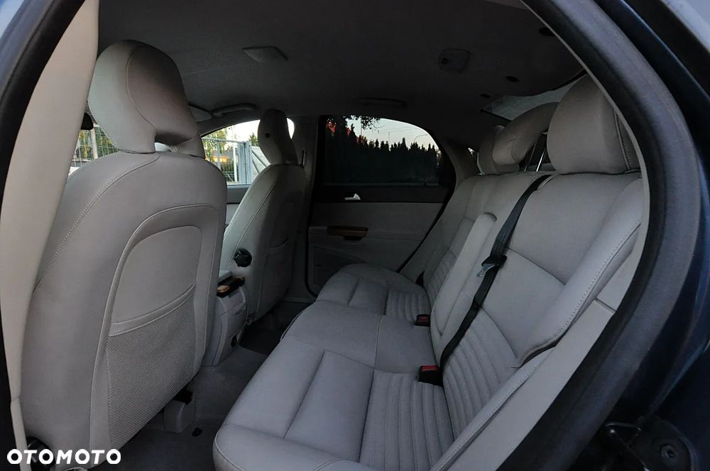 Volvo S40 2.0 RDesign Edition - 17