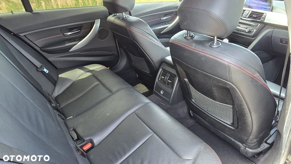 BMW Seria 3 - 18