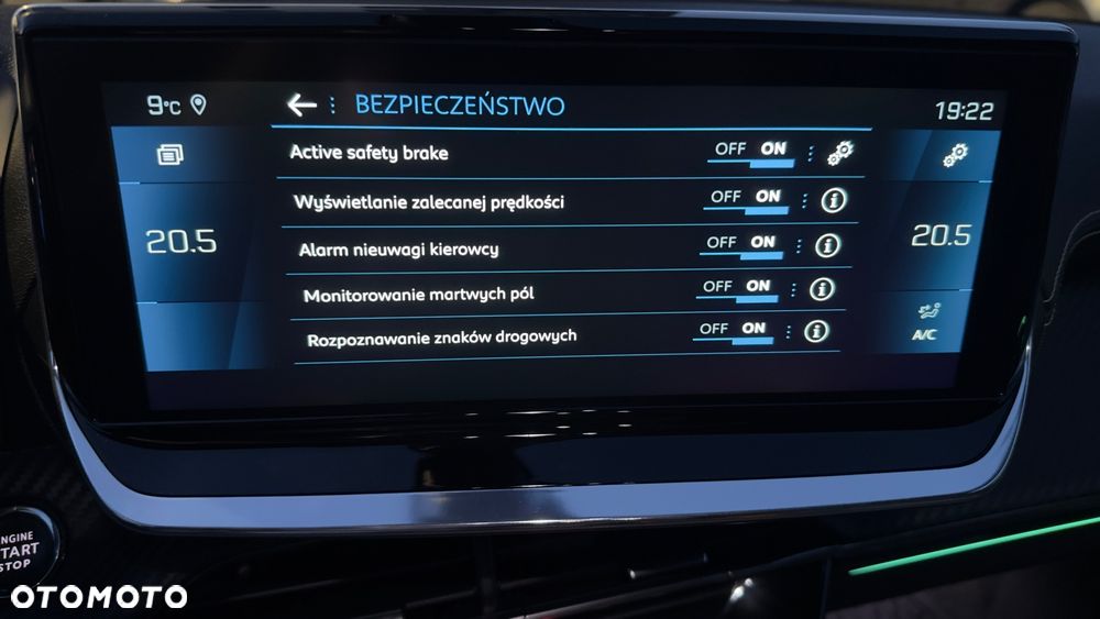 Peugeot 208 1.2 PureTech GT S&S EAT8 - 37