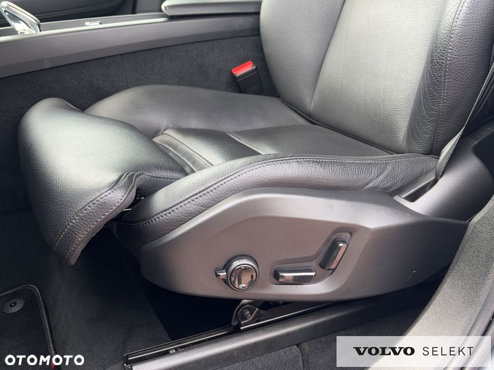 Volvo XC 60 - 11