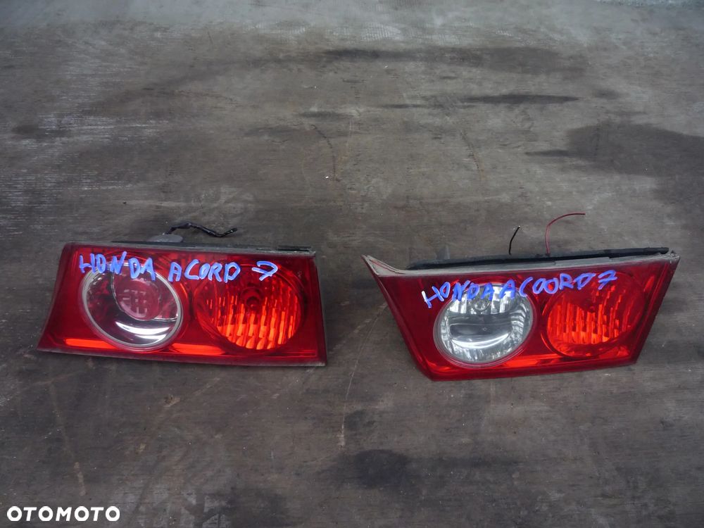 HONDA ACCORD VII SEDAN  LAMPY TYLNE KLAPY