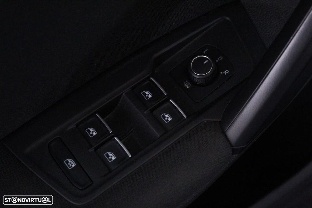 VW Tiguan 1.6 TDI Confortline - 20