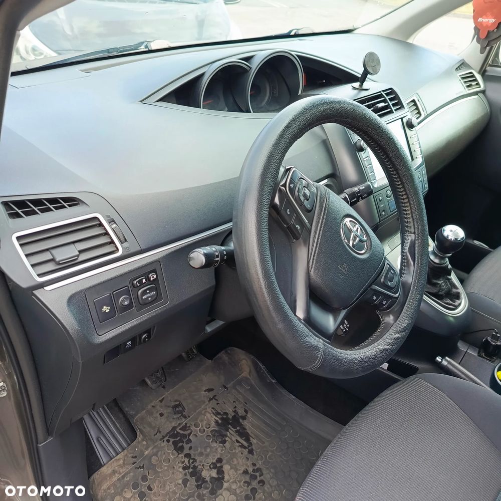 Toyota Verso 1.8 Selection EU6 - 13