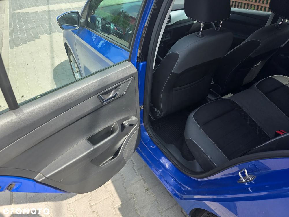 Skoda Fabia 1.0 Ambition - 11