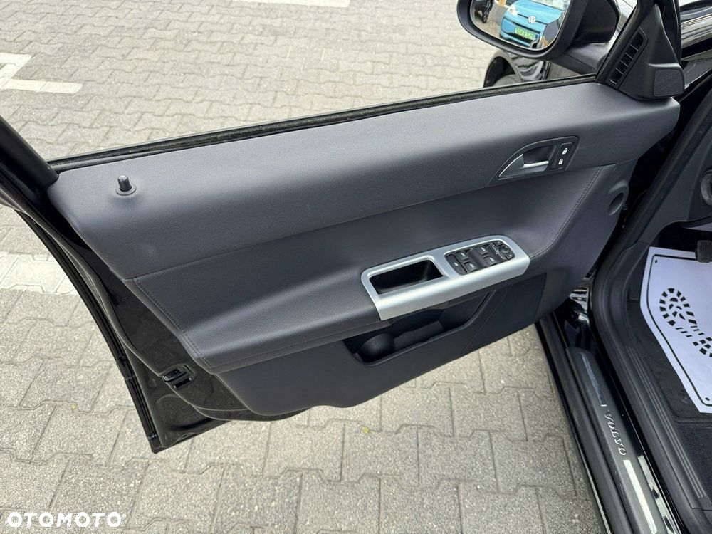 Volvo V50 DPF D3 Summum - 17