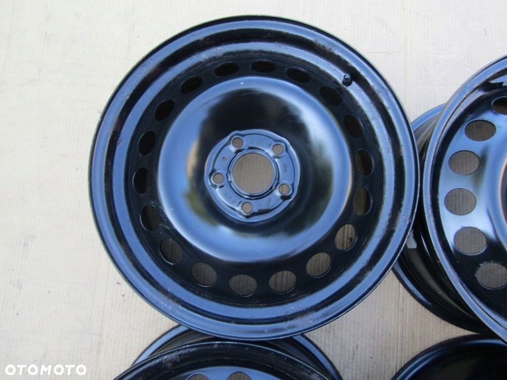 Felgi 17 Ford C-MAX KUGA I II Mondeo III IV Focus II III 7,5j 5x108 ET52,5 - 8