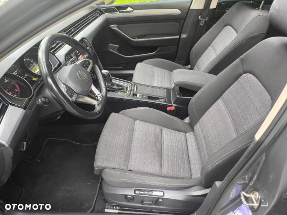 Volkswagen Passat 2.0 TDI EVO Business DSG - 35